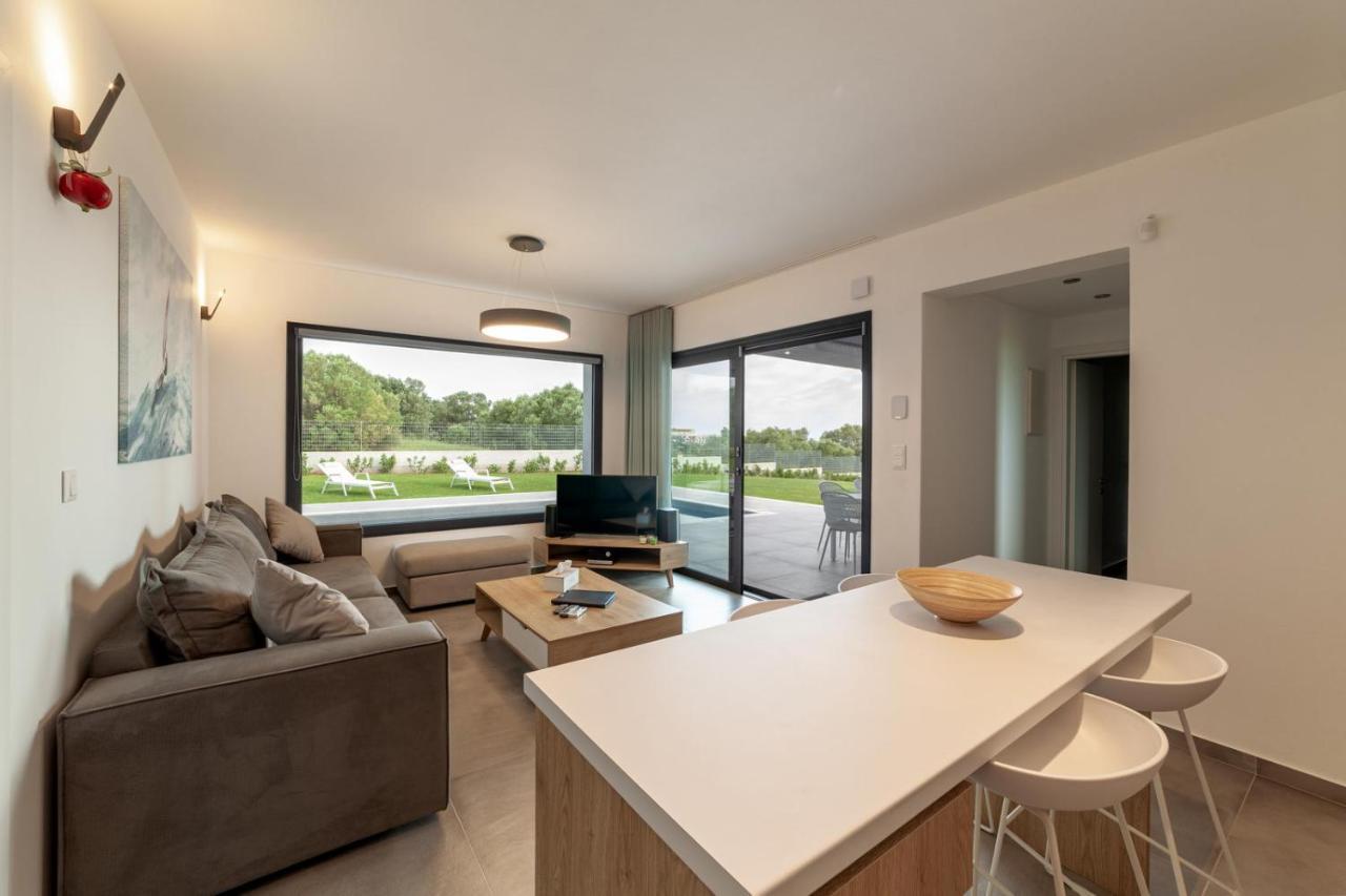 Merelia Luxury Villas - Halkidiki Nea Moudania Ngoại thất bức ảnh