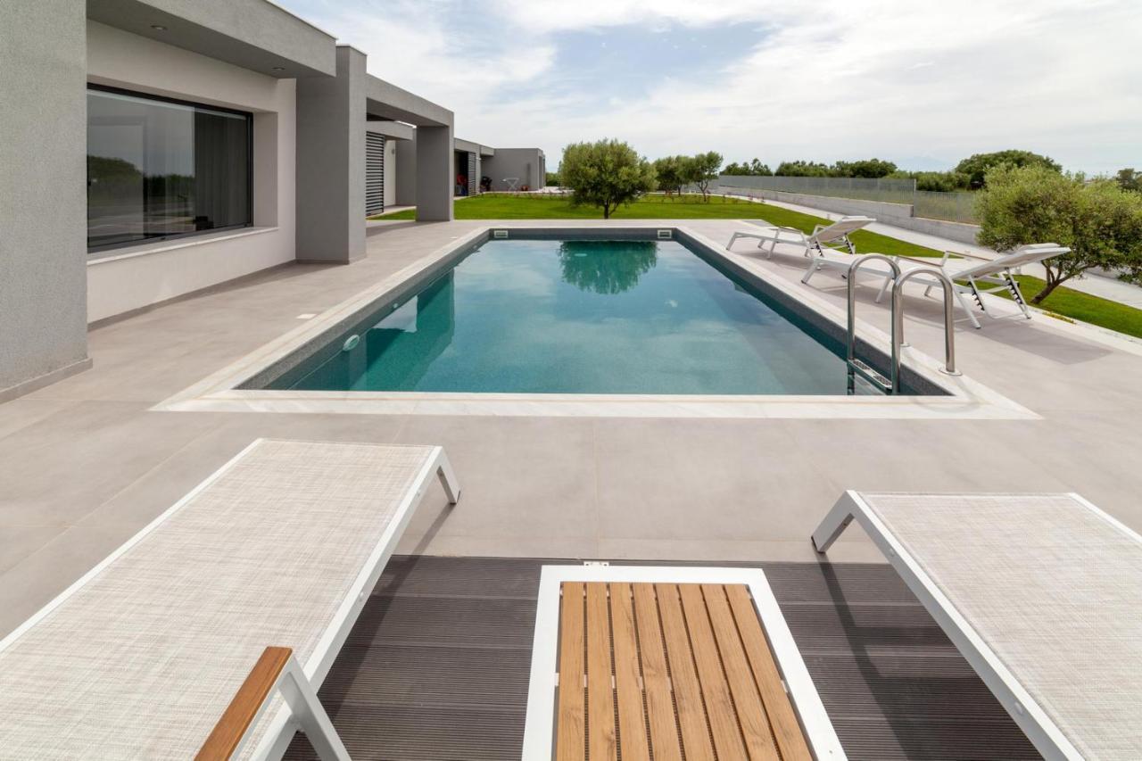Merelia Luxury Villas - Halkidiki Nea Moudania Ngoại thất bức ảnh
